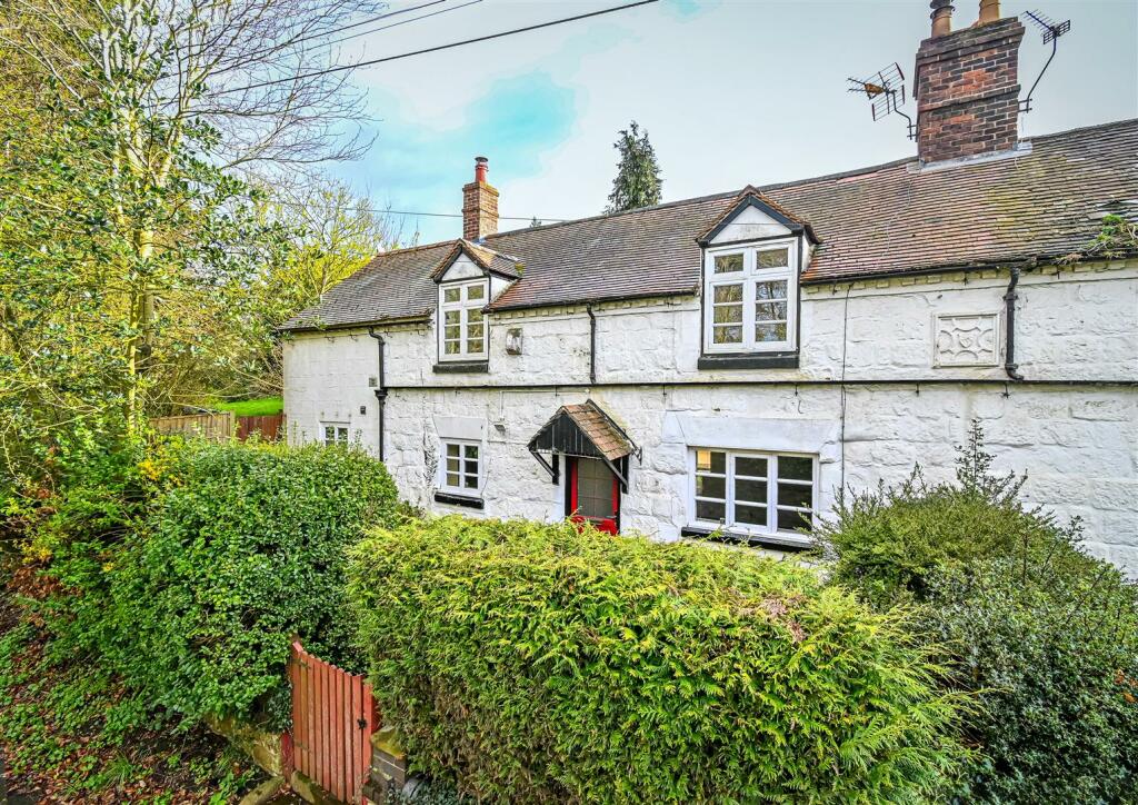 Main image of property: 146 Broad Oak, Six Ashes