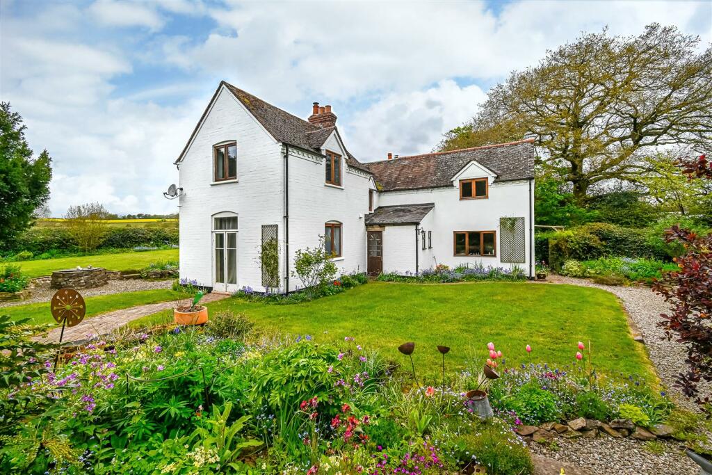 3 bedroom cottage for sale in The Cottage, Middleton Scriven