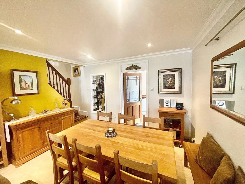 2 bedroom end of terrace house for sale in The Highway, New Inn