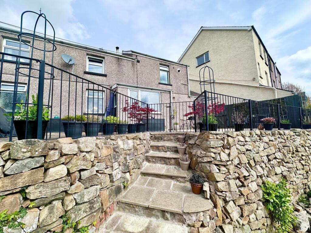 3 bedroom semidetached house for sale in Oak Cottages, Pentrepiod Road, Pontnewynydd, Pontypool