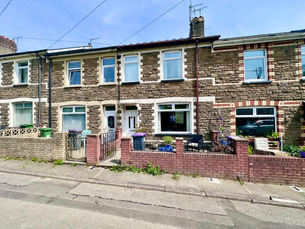 2 bedroom terraced house for sale in Rochdale Terrace, Pontnewynydd, Pontypool, NP4