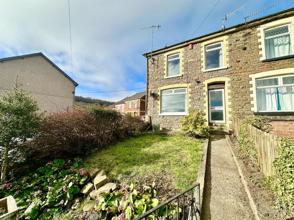 Main image of property: Park View Terrace, Pontnewynydd, Pontypool