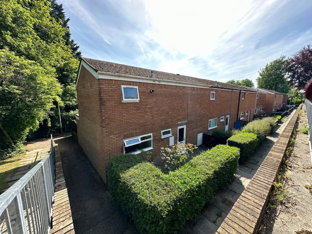 Main image of property: Tan-y-Coed, Pontnewynydd, Pontypool