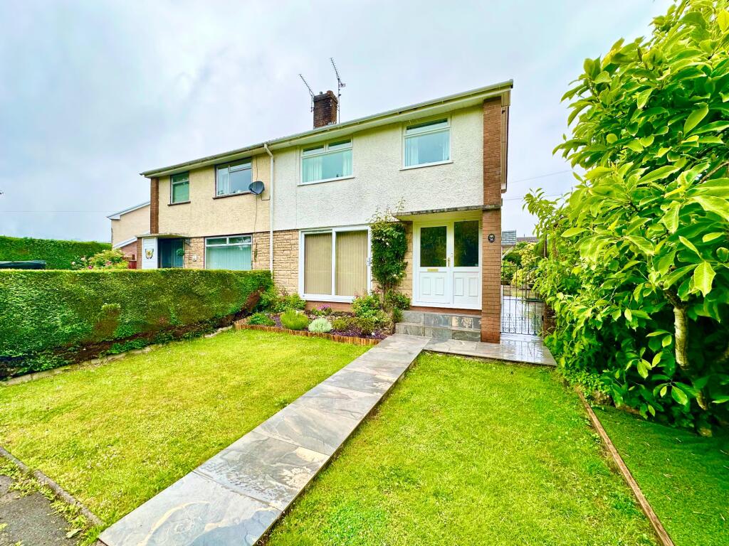 Main image of property: Afon Close, New Inn, Pontypool