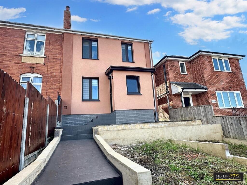 Main image of property: CHICKERELL ROAD, WEYMOUTH, DORSET