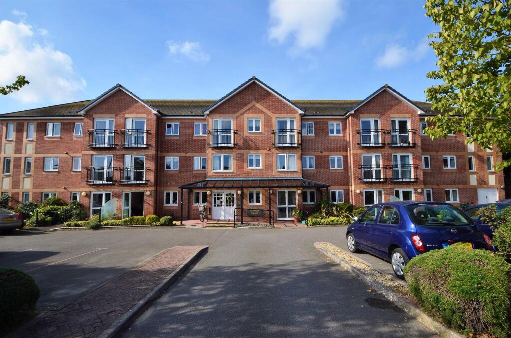 Main image of property: HARDYS COURT, DORCHESTER ROAD, LODMOOR, WEYMOUTH