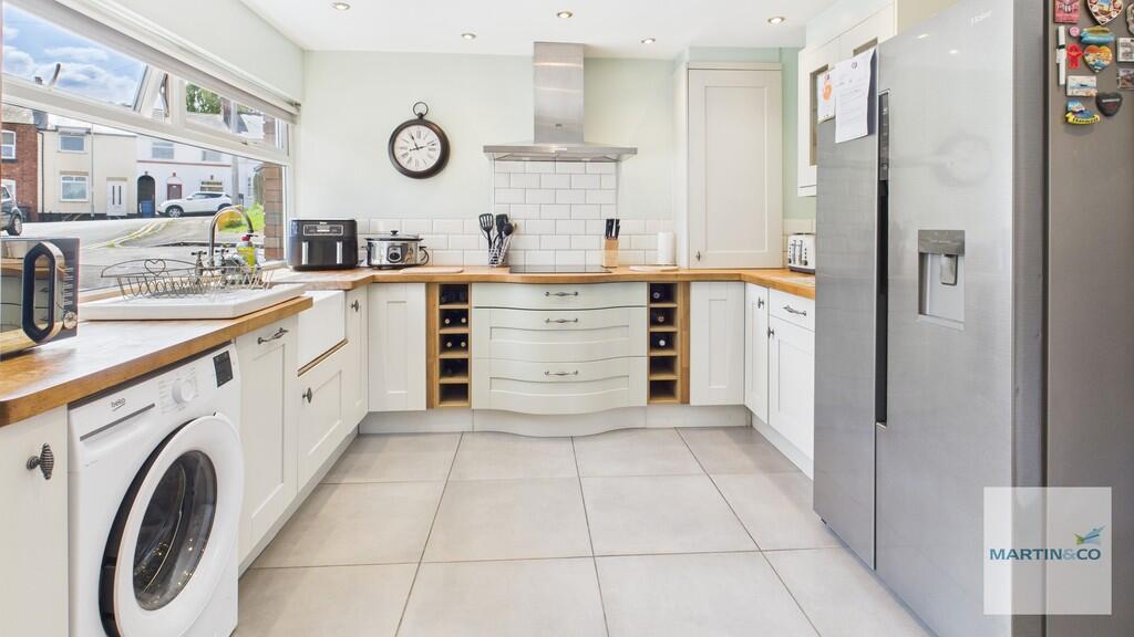 Main image of property:  Kimberley, Wilnecote