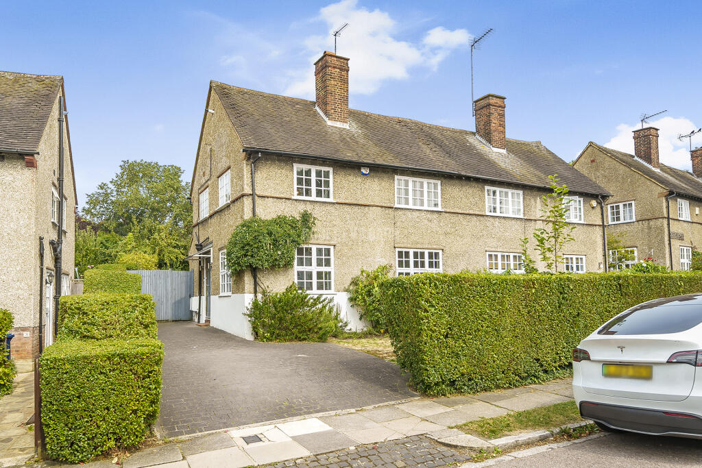 Main image of property: Brookland Hill, Hampstead Garden Suburb