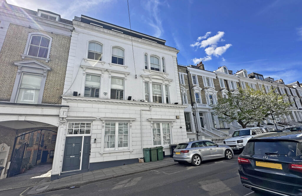 Main image of property: Belsize Crescent, Belsize Park