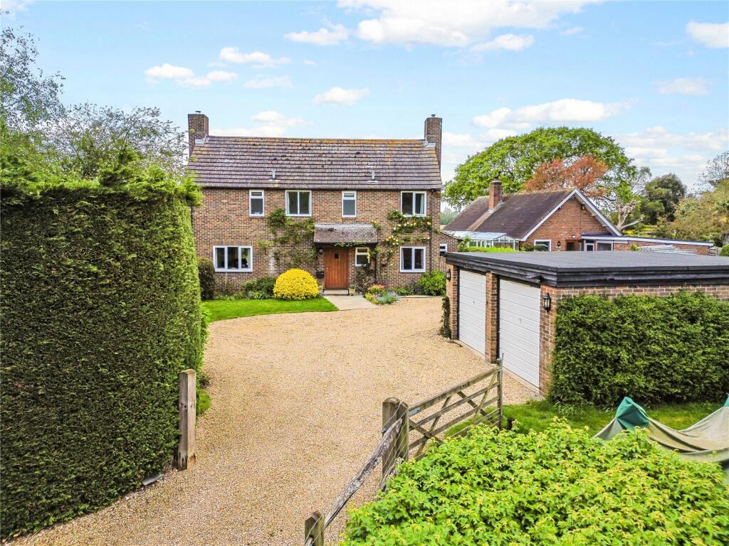 4 bedroom detached house for sale in Highleigh Road, Highleigh, Chichester, West Sussex, PO20