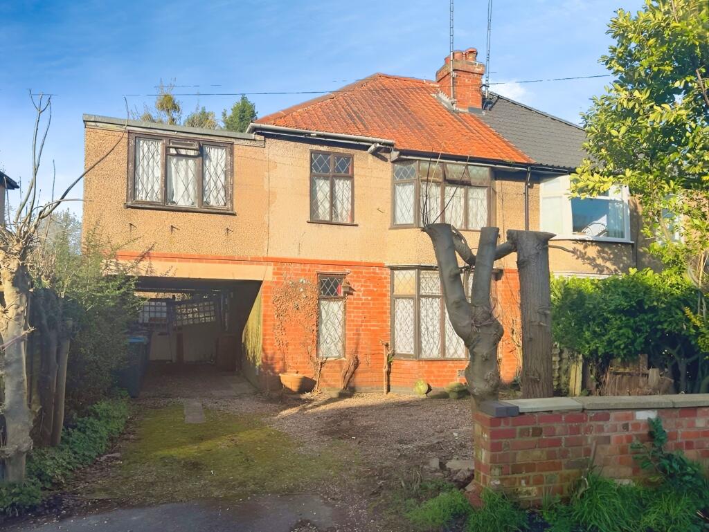 4 bedroom semi-detached house for sale in 44 The Riddings, Earlsdon, Coventry, West Midlands CV5 6AU, CV5