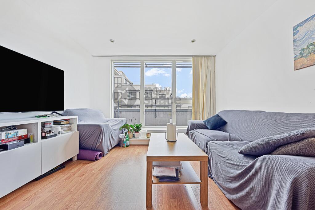 Main image of property: Caspian Wharf, Yeo Street, Bow, E3