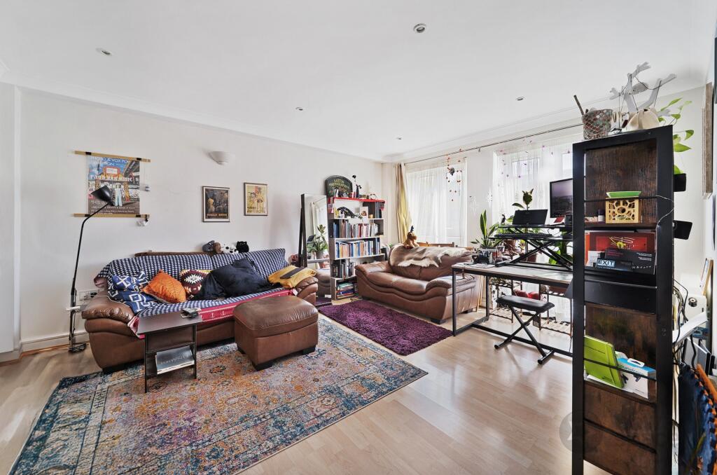 Main image of property: King GeorgeIV Court, East Street, London, SE17