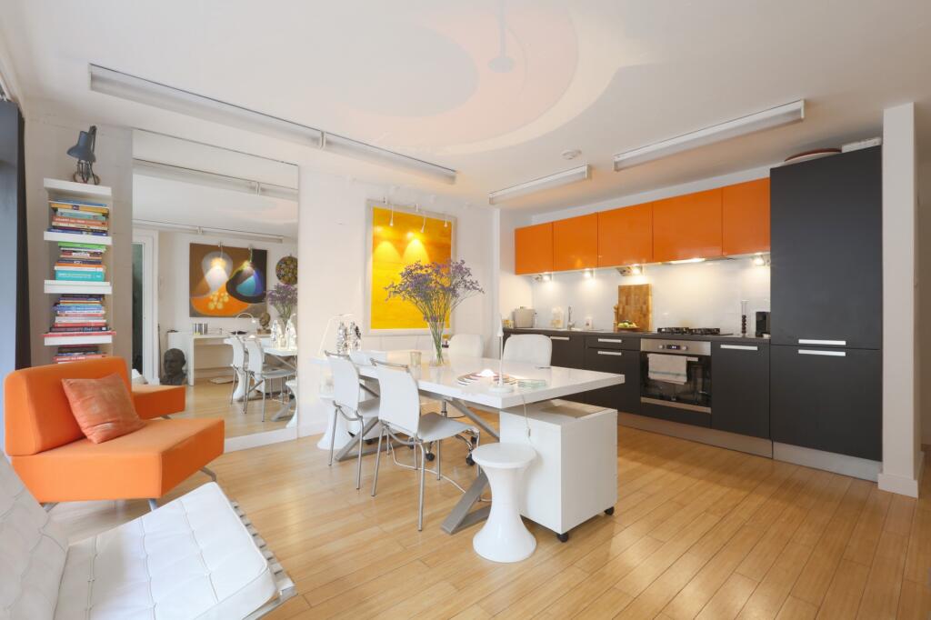 Main image of property: Benyon Wharf, Kingsland Road, Haggerston, E8