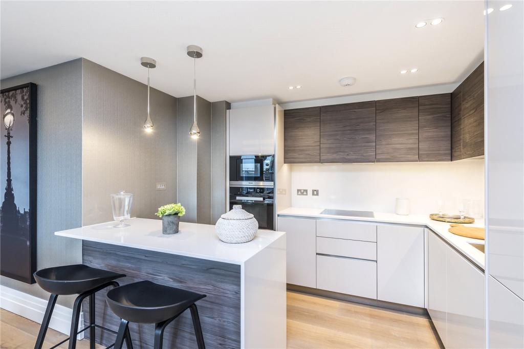 50 Kensington Gardens Square,Kitchen