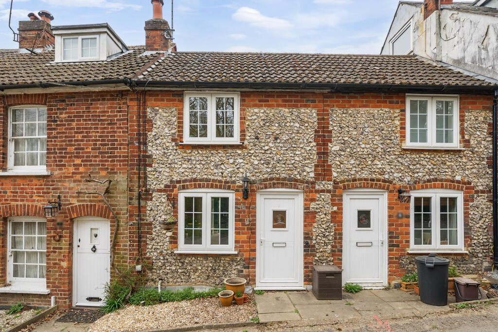 Main image of property: Barrack Hill, Amersham, HP7