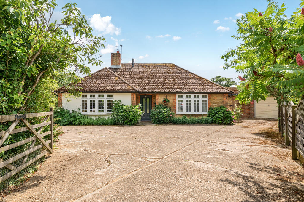Main image of property: Bellingdon, Chesham, HP5