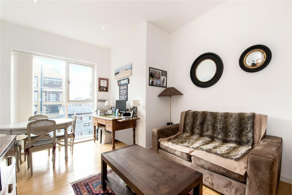 1 bedroom apartment for sale in Venture Court, 206 Bermondsey Street ...