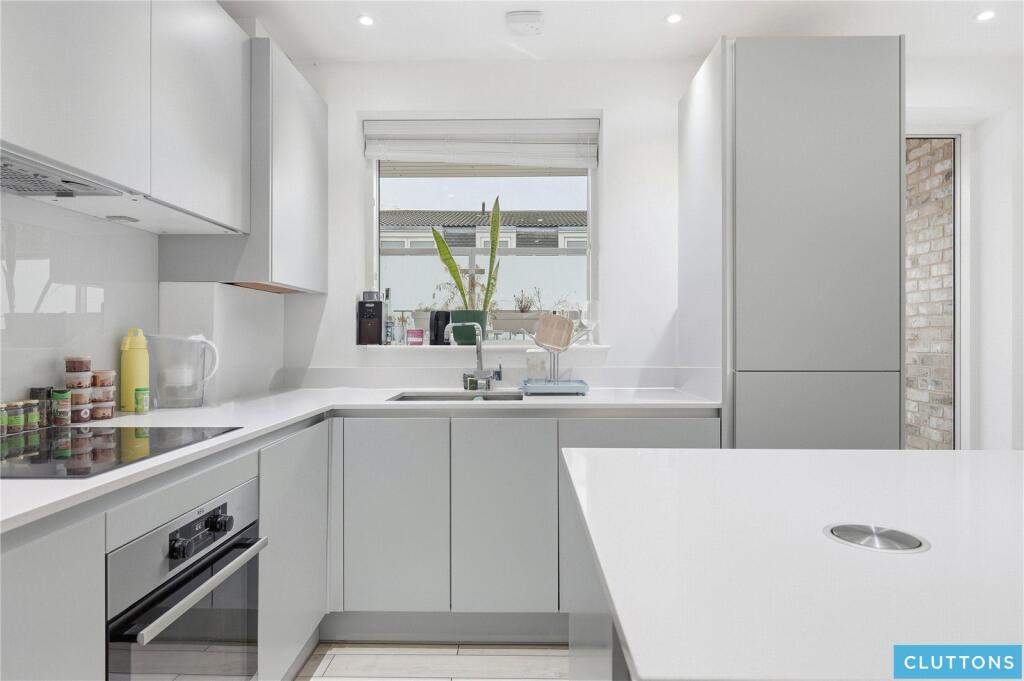 Main image of property: Aberdour Street, London, SE1