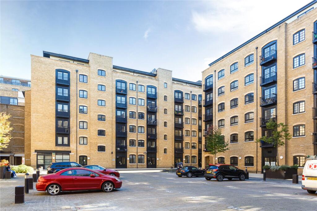 Main image of property: Ginger Apartments, 1 Cayenne Court, London, SE1