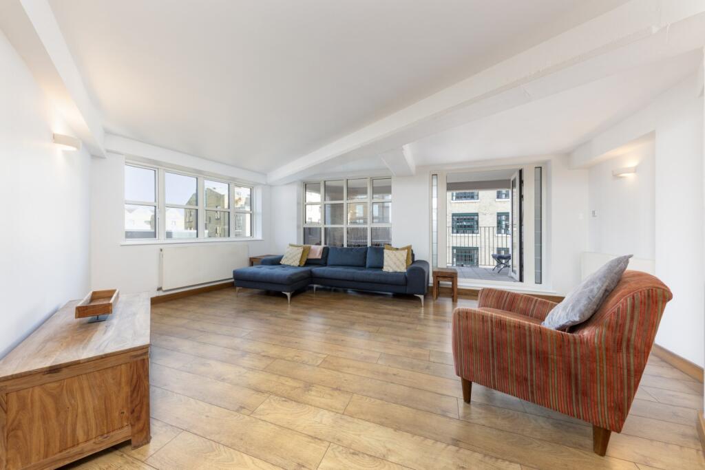 Main image of property: Capstan Court, 24 Wapping  Wall, London, E1W