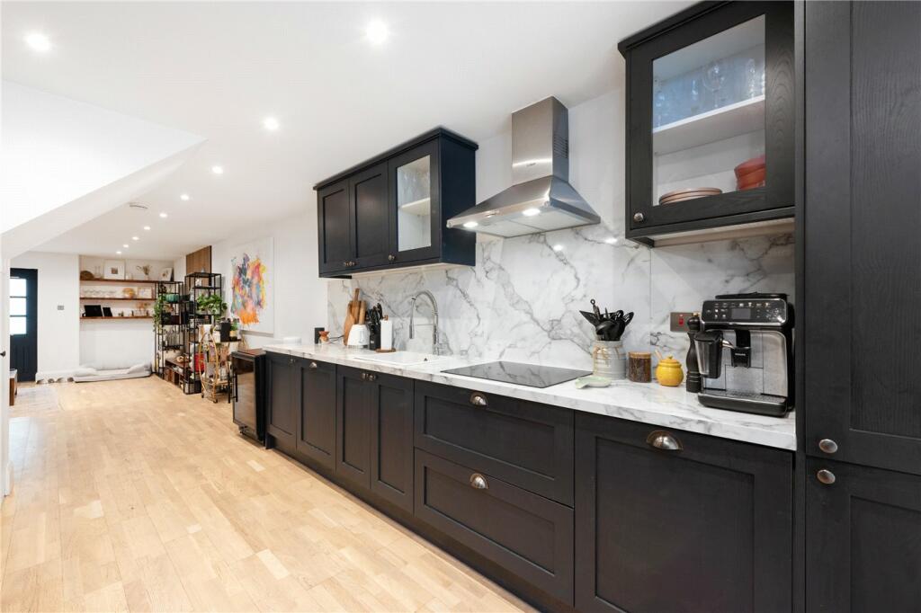 Main image of property: Wheler Street, London, E1