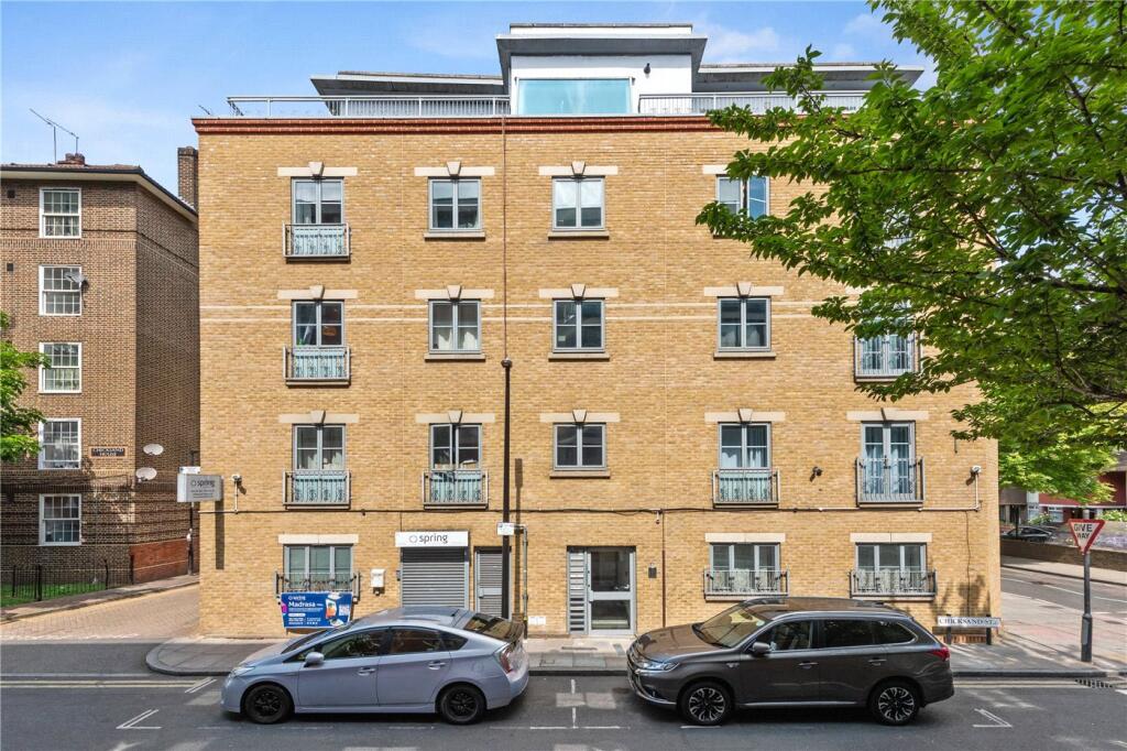 Main image of property: Greatorex Street, London, E1