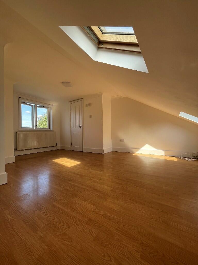 Main image of property: Hoe Street,London,E17