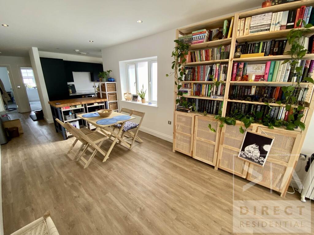 Main image of property: Ewell Road, Surbiton, KT6 7AL
