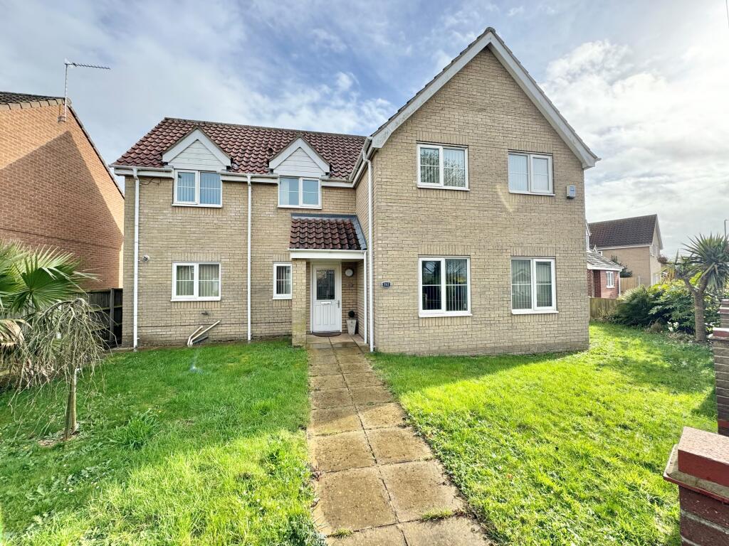 Main image of property: Beccles Road, Bradwell, NR31