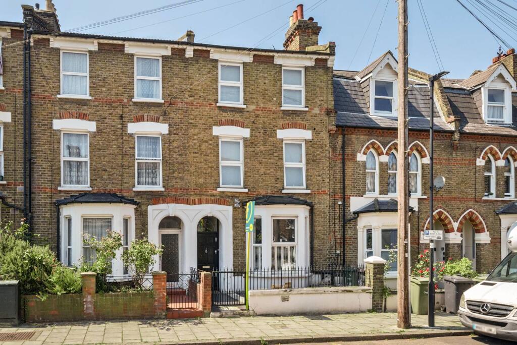Main image of property: Ducie Street, Clapham North, London, SW4