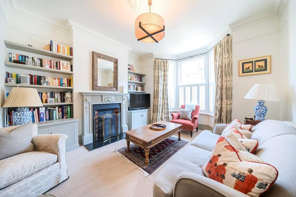 Main image of property: Ducie Street, Clapham North, London, SW4