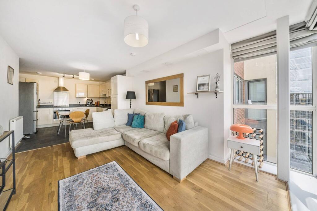 Main image of property: Oak Square, Stockwell, London, SW9