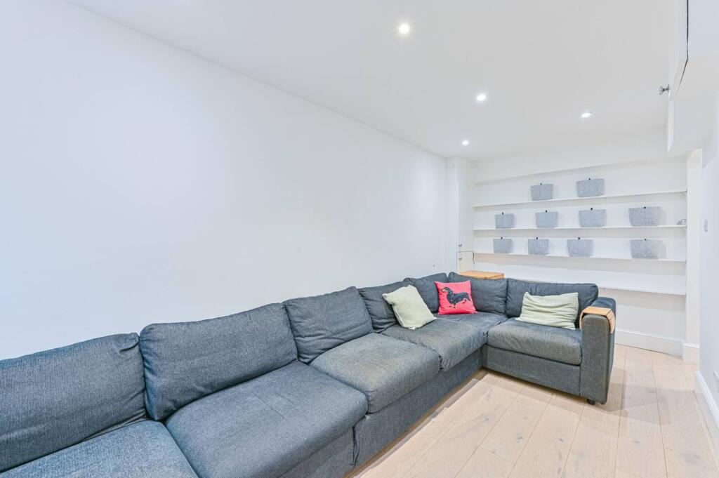 Main image of property: Robert Burn Mews, Herne Hill, London, SE24