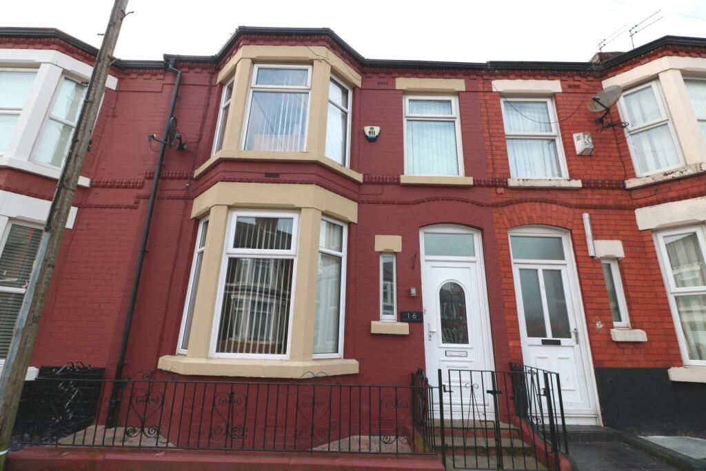 3 bedroom terraced house for rent in Briardale Road, Allerton, L18