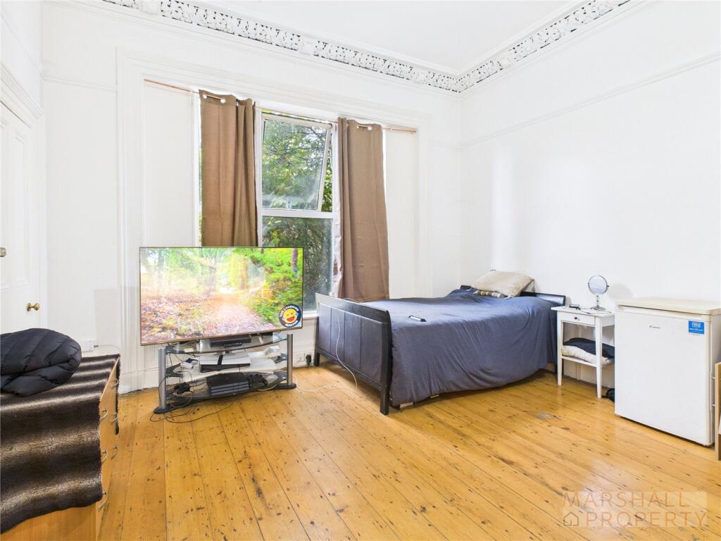 Main image of property: 31 South Drive, Liverpool, L15