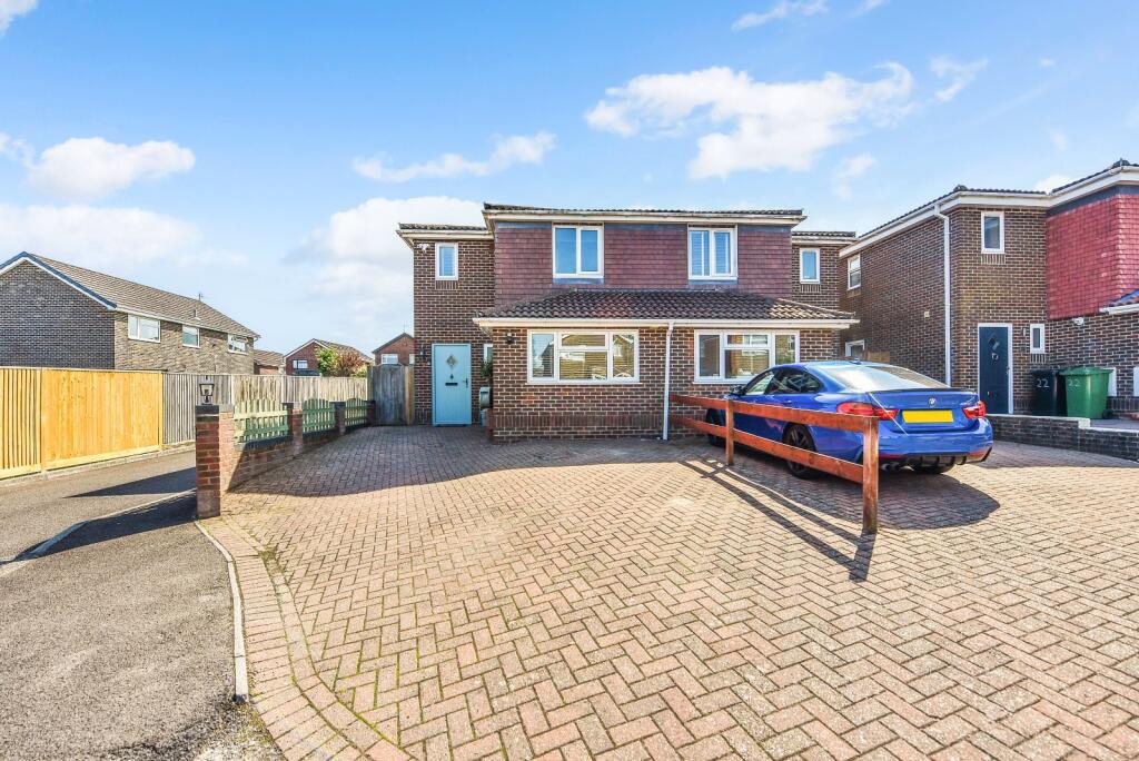 Main image of property: Ridge Close, Clanfield, Waterlooville, Hampshire