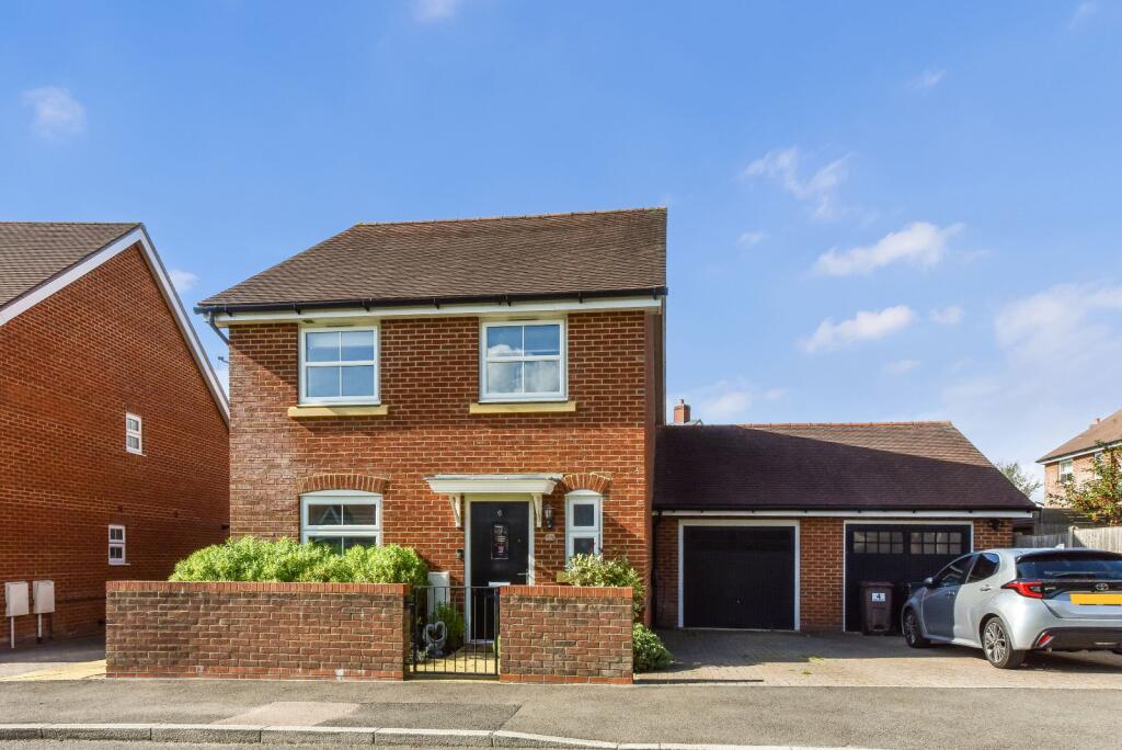 Main image of property: Farm Drive, Petersfield, Hampshire