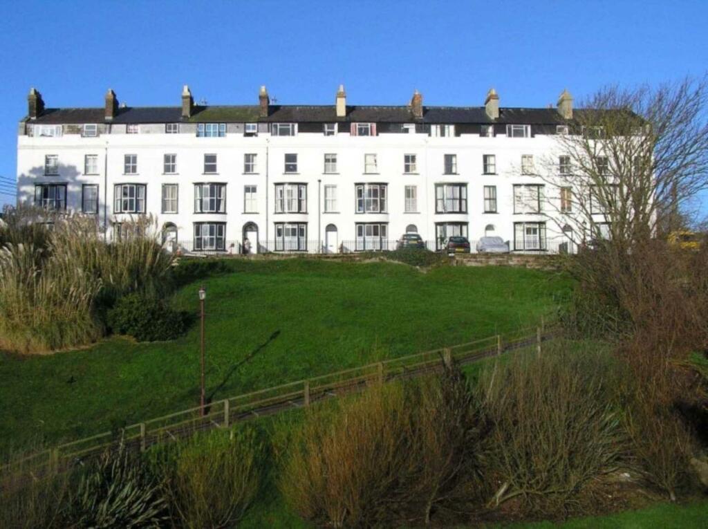 1 bedroom flat for sale in Westcliffe Terrace, Seaton. Devon, EX12