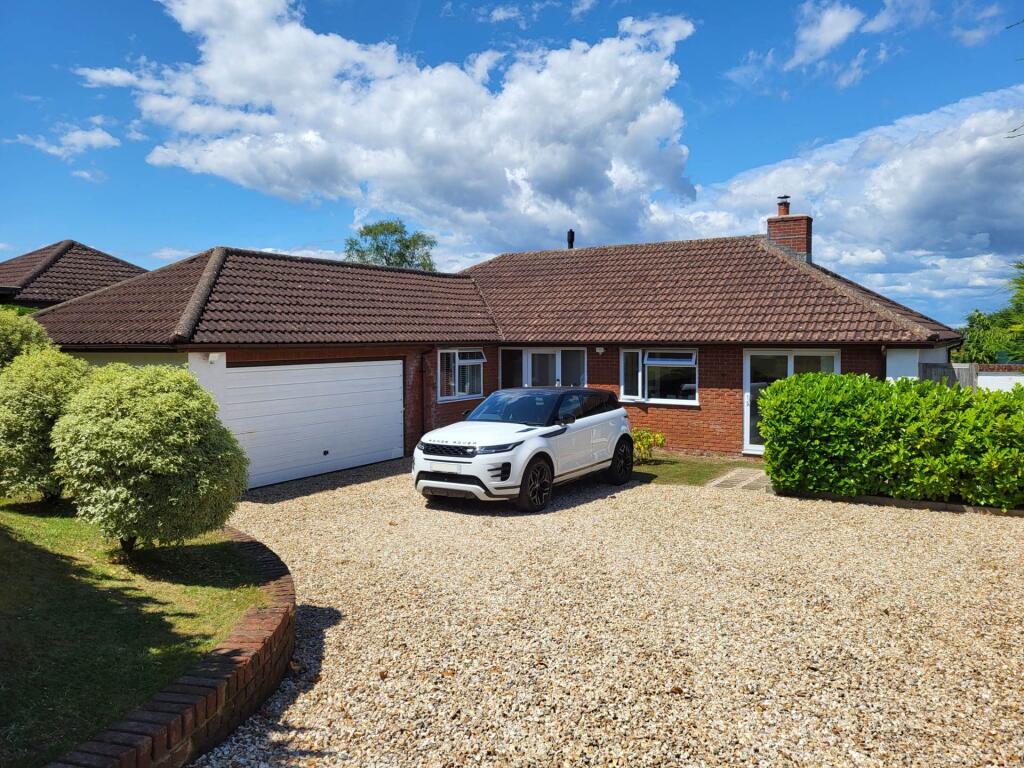 Main image of property: Crewkerne Road, Raymond`s Hill, Axminster