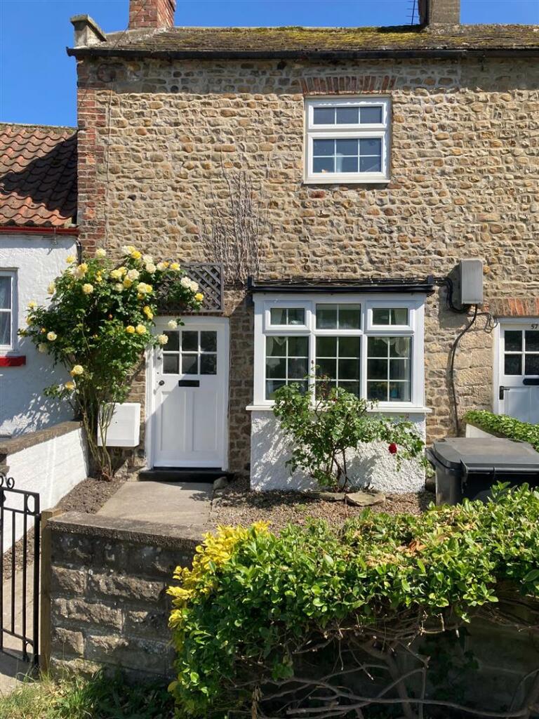 1 bedroom cottage for sale in High Street, Catterick, Richmond, DL10