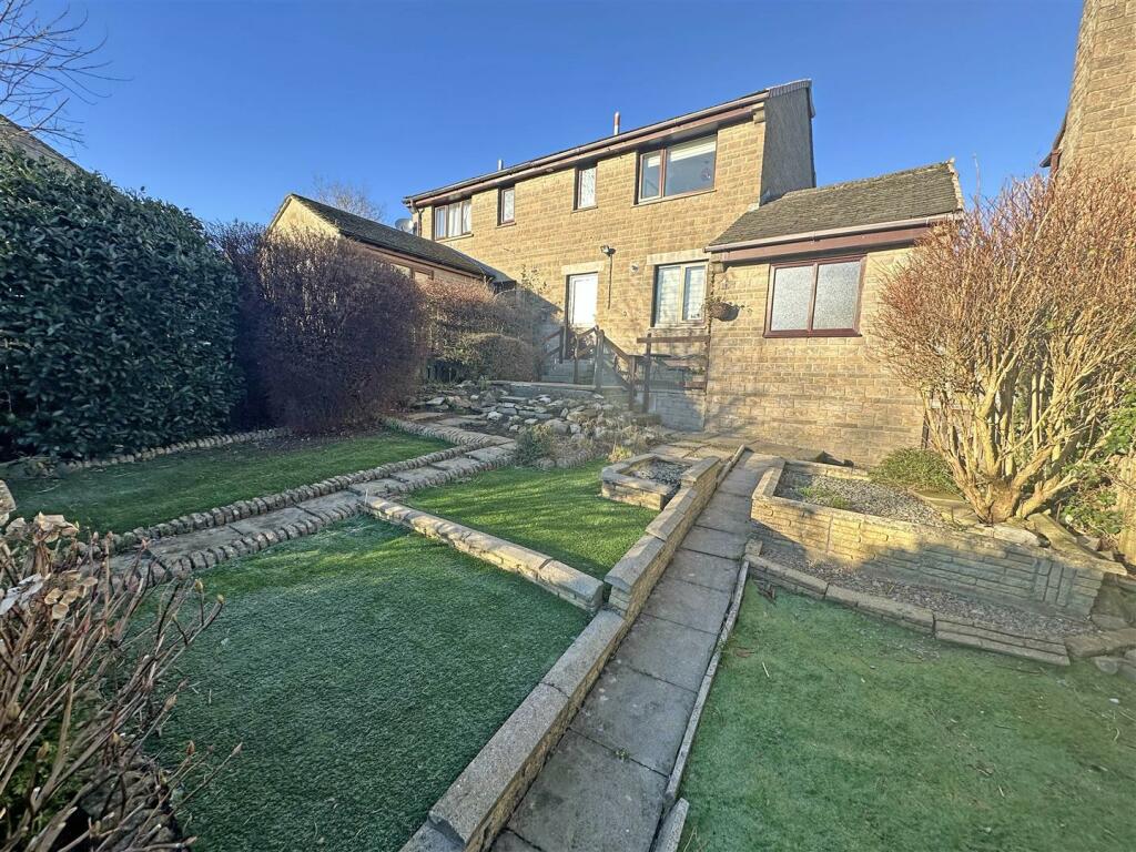 3 bedroom semidetached house for sale in Gower Road, Richmond, DL10