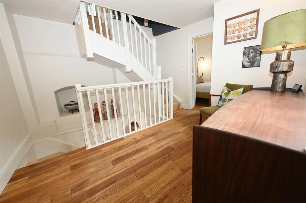 Additional property image - Bridge Street, Richmond