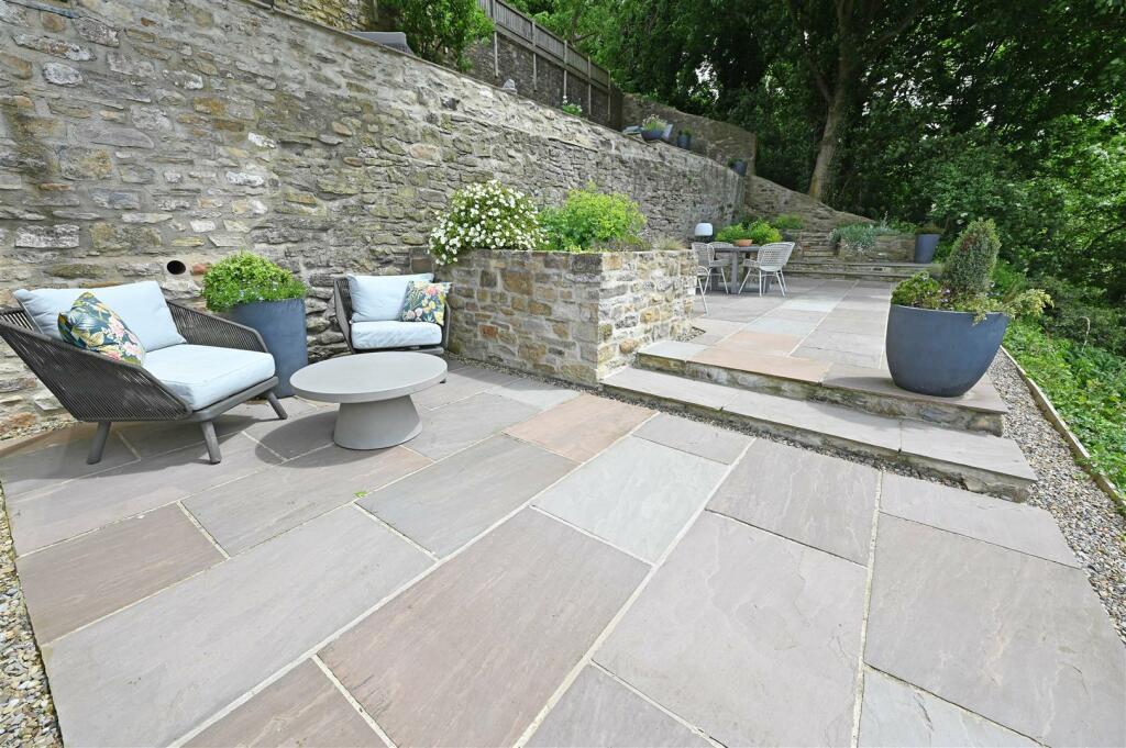 Additional property image - Bridge Street, Richmond