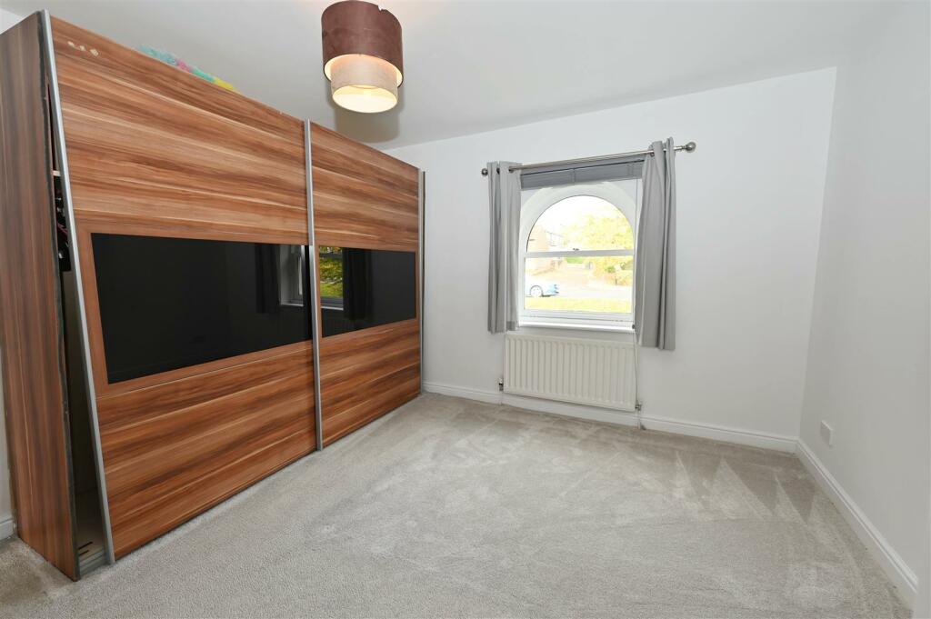 Additional property image - Seagrim Crescent, Richmond