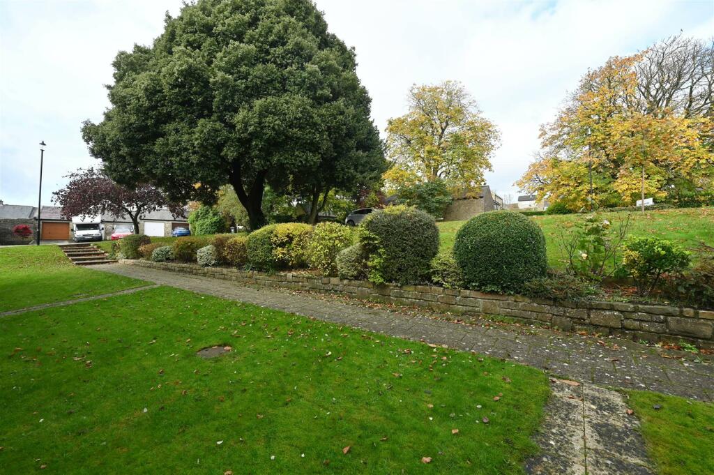 Additional property image - Seagrim Crescent, Richmond