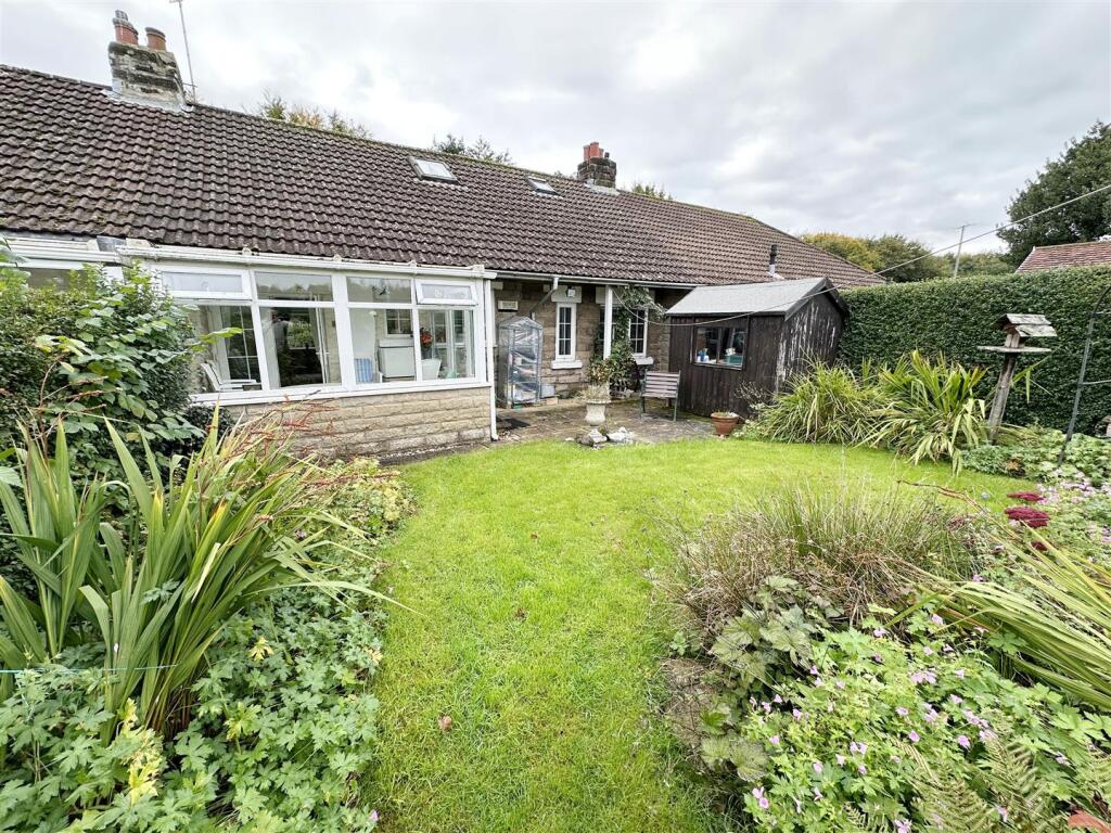 Additional property image - Easby