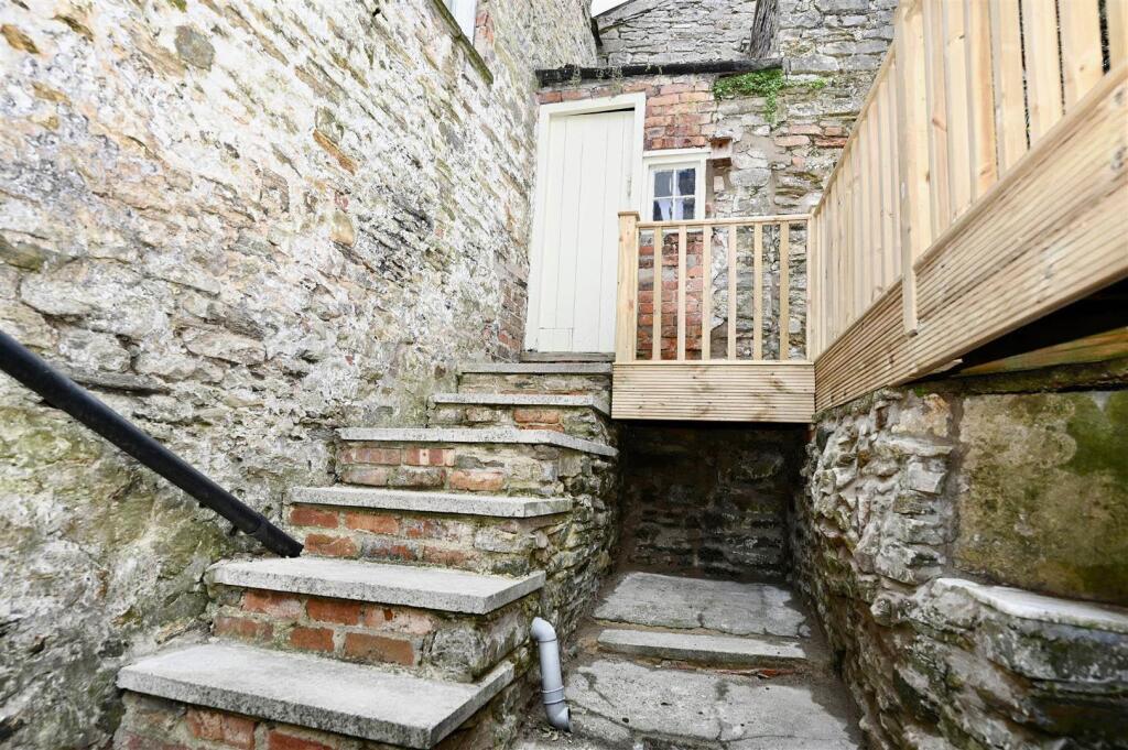 Additional property image - Frenchgate, Richmond