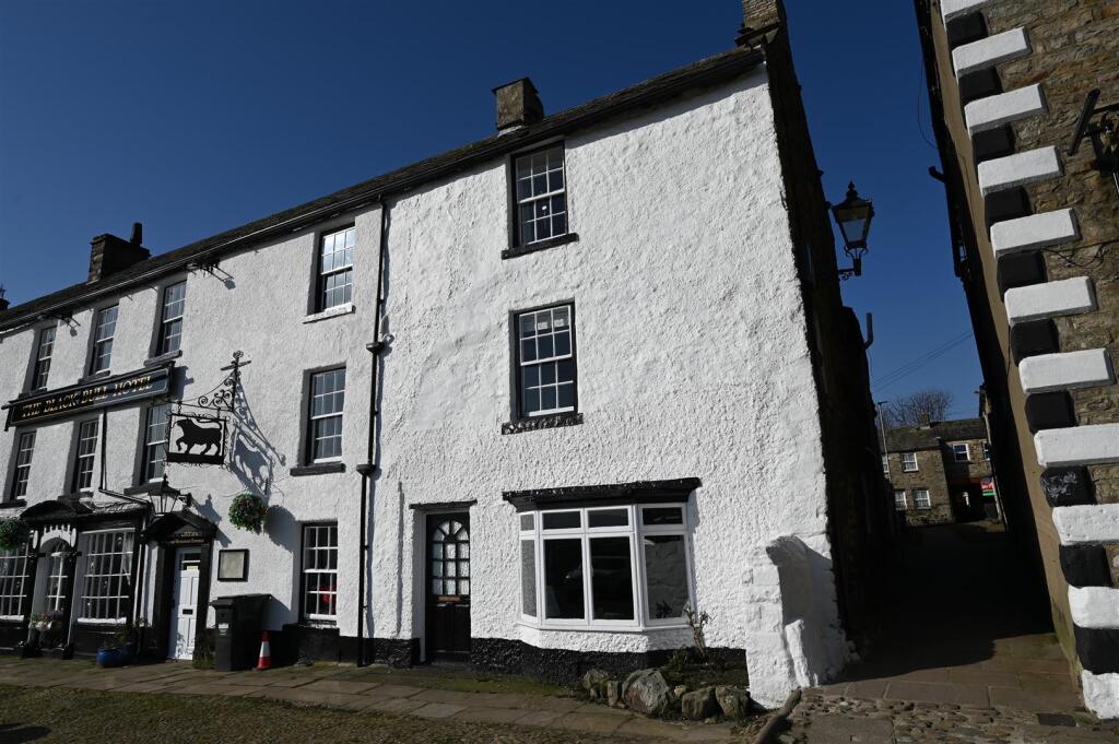 Main image of property: Reeth, Richmond