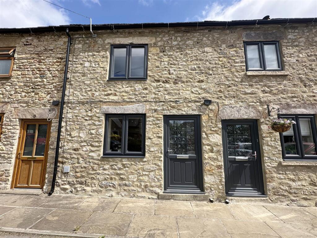 Main image of property: The Curtain, Eppleby, Richmond